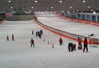 南浔绍兴乔波冰雪世界滑雪柯岩鉴湖鲁镇二日